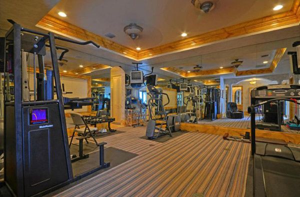 From Classic to Modern: Gym Ceiling Designs That Wow 4