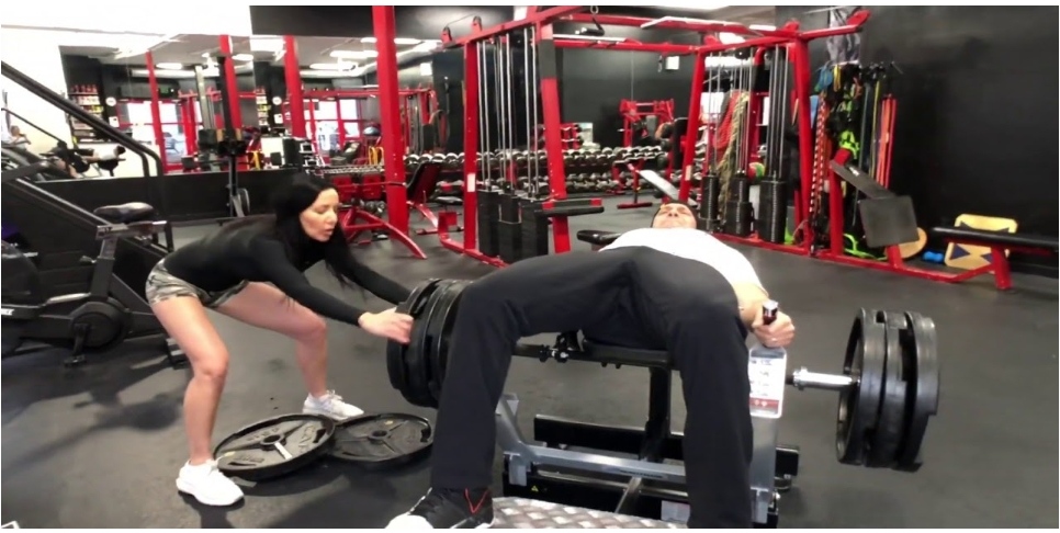 Plate Loaded Hip Thrust Machine – The Definitive FAQ Guide 10 Plate Loaded Hip Thrust Machine – The Definitive FAQ Guide 10