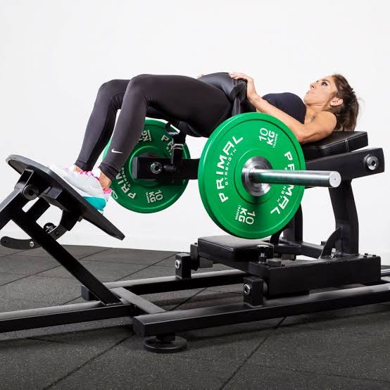 Plate Loaded Hip Thrust Machine 12