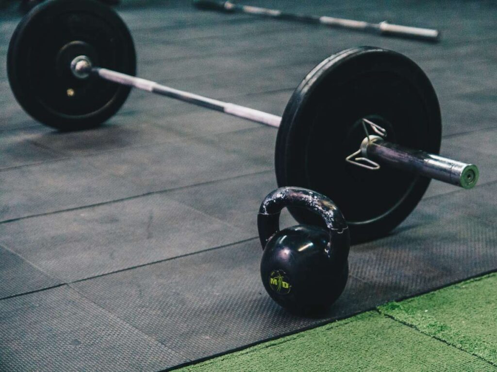 Your Go-To Gym Equipment List For All Fitness Levels 9 Your Go-To Gym Equipment List For All Fitness Levels 9