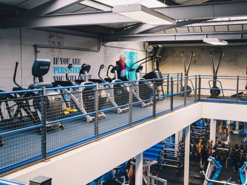 8 Space-Saving Gym Layout Design Ideas 6