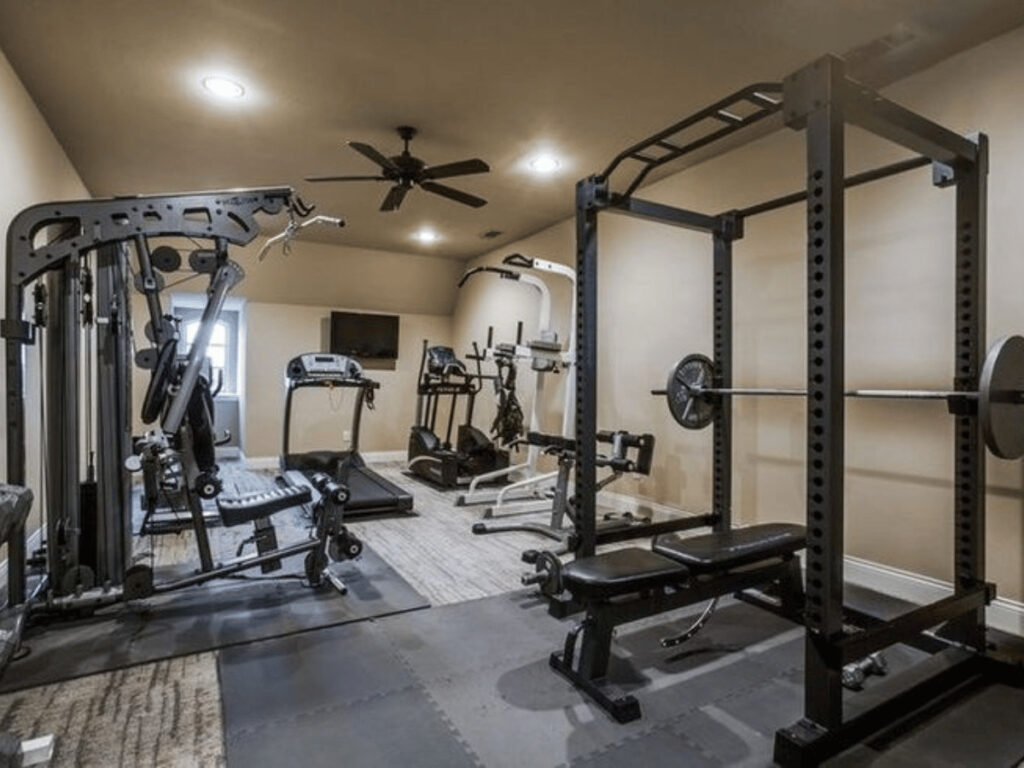 Step-by-Step Guide to Creating a Small Gym Interior 5