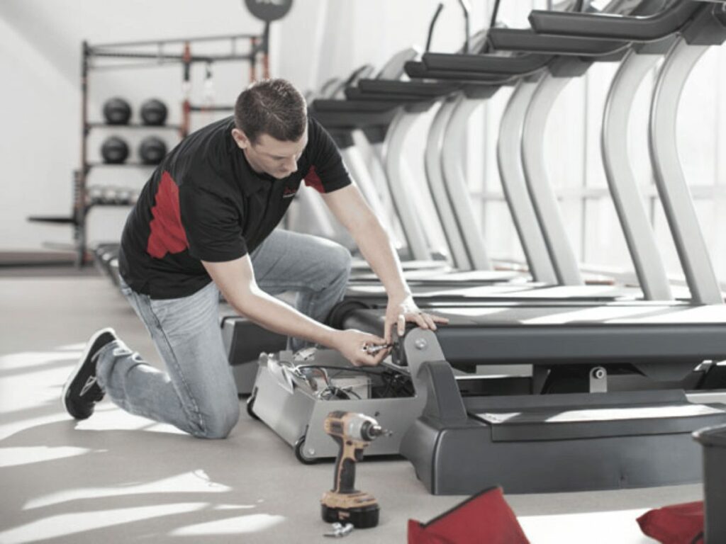 Where Do Gyms Buy Their Equipment? 6 Where Do Gyms Buy Their Equipment? 6