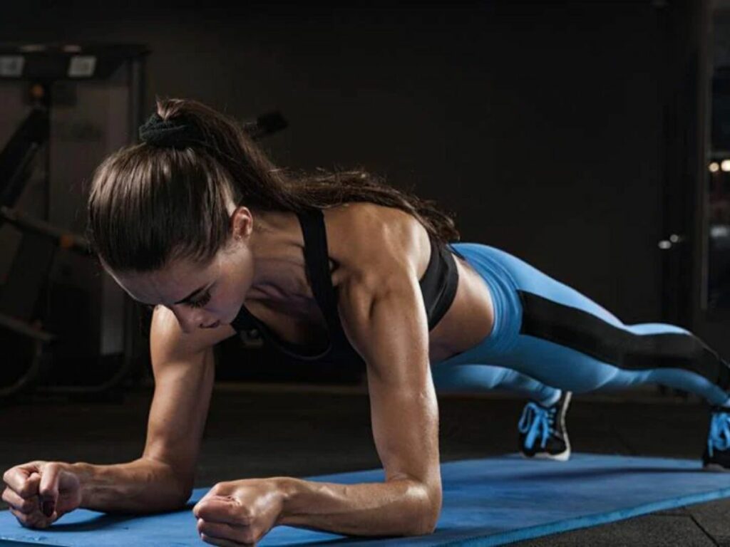 12 Power Moves to Sculpt & Tone Your Whole Body 2