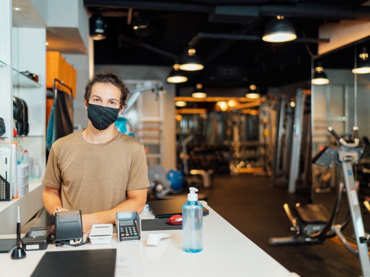 Saunas, Steam Rooms, Hot Tubs, or Pools Does Fitness Offer