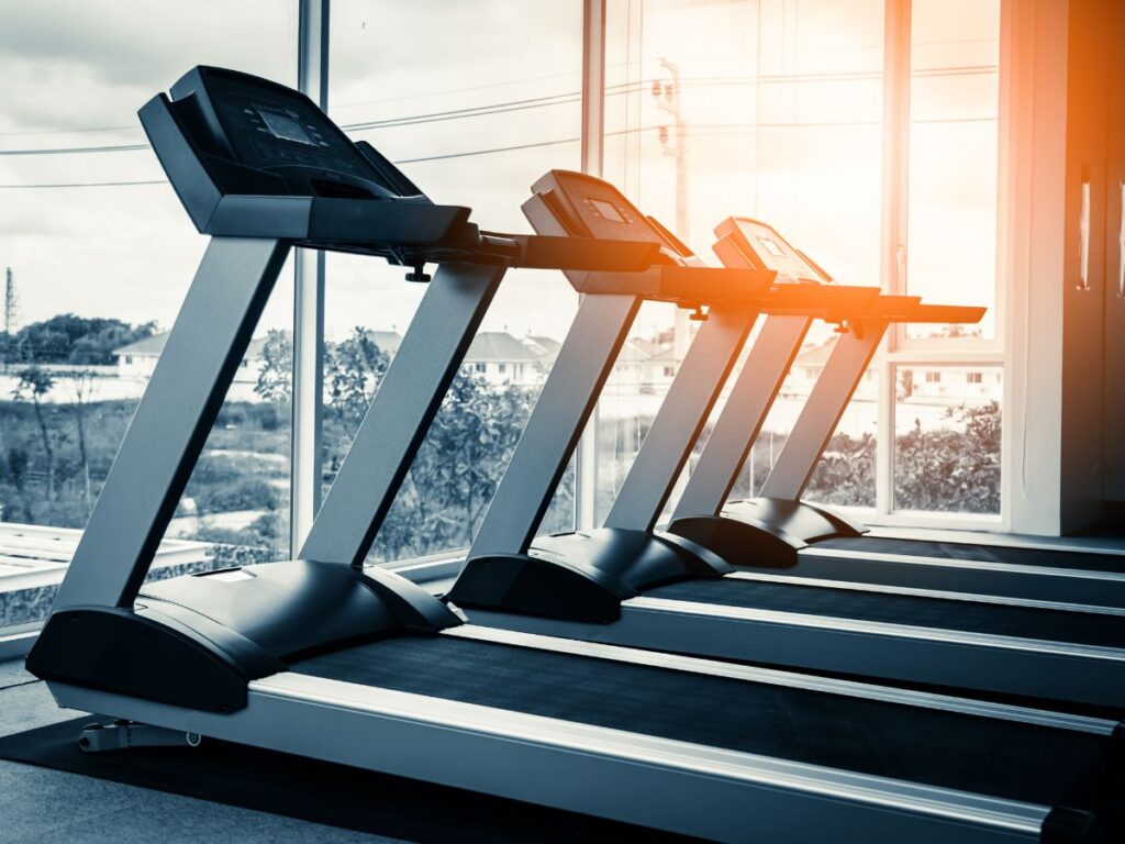 Elliptical Vs Treadmill: What'S The Difference 3 Elliptical Vs Treadmill: What'S The Difference 3