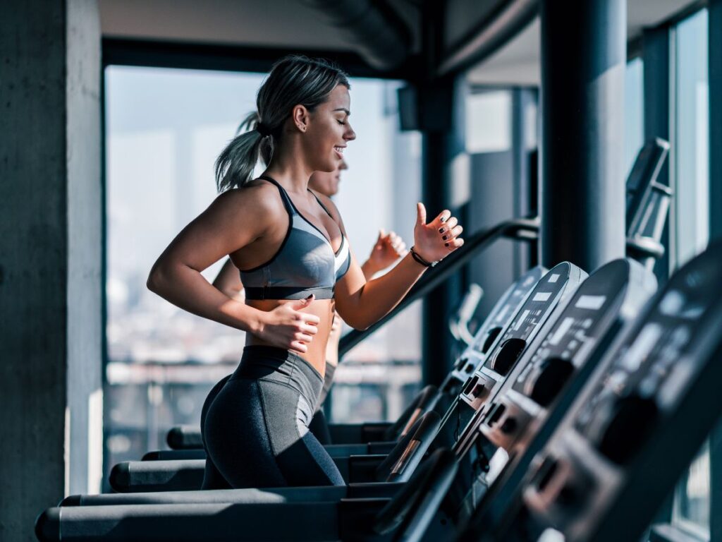 Elliptical Vs Treadmill: What'S The Difference 4 Elliptical Vs Treadmill: What'S The Difference 4