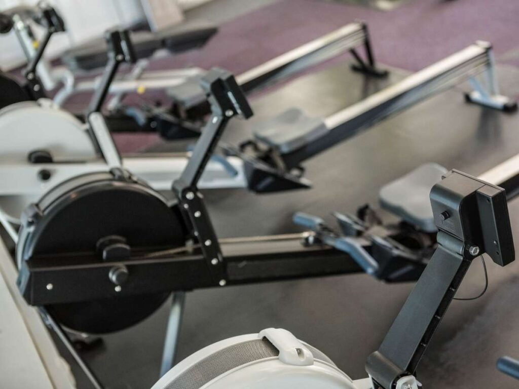Rowing Machine Vs Stationary Bike: What'S The Difference 3 Rowing Machine Vs Stationary Bike: What'S The Difference 3