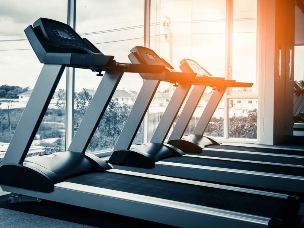 Rowing Machine Vs Treadmill: A Quick Comparison Guide 2 Rowing Machine Vs Treadmill: A Quick Comparison Guide 2