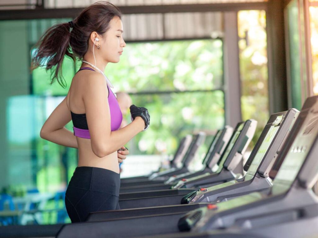 Rowing Machine Vs Treadmill: A Quick Comparison Guide 3 Rowing Machine Vs Treadmill: A Quick Comparison Guide 3