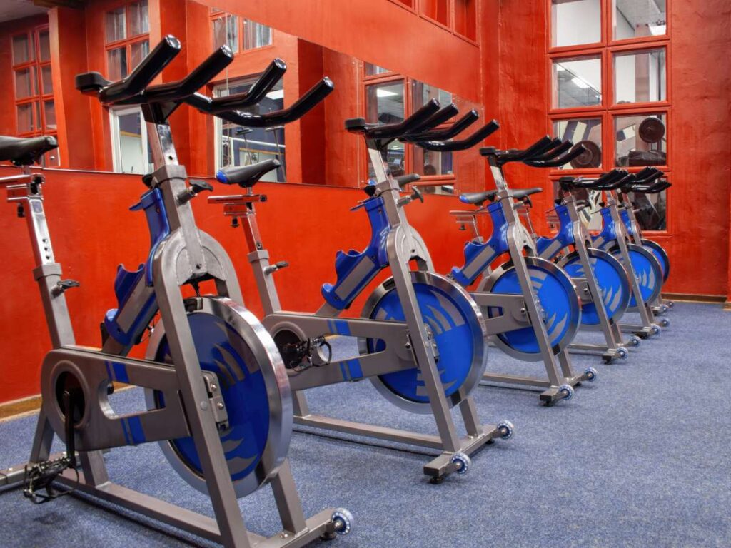 Spinning Bike Vs Stationary Bicycle: A Complete Showdown 2 Spinning Bike Vs Stationary Bicycle: A Complete Showdown 2
